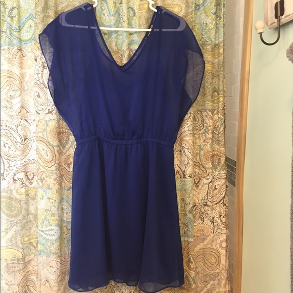 Express Dresses & Skirts - Fun and flirty cocktail dress